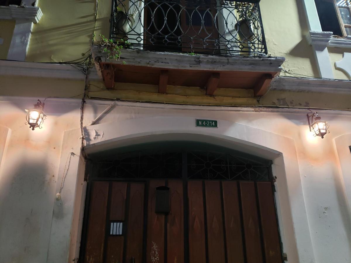 Casa Vieja Del Centro Historico Lägenhet Quito Exteriör bild