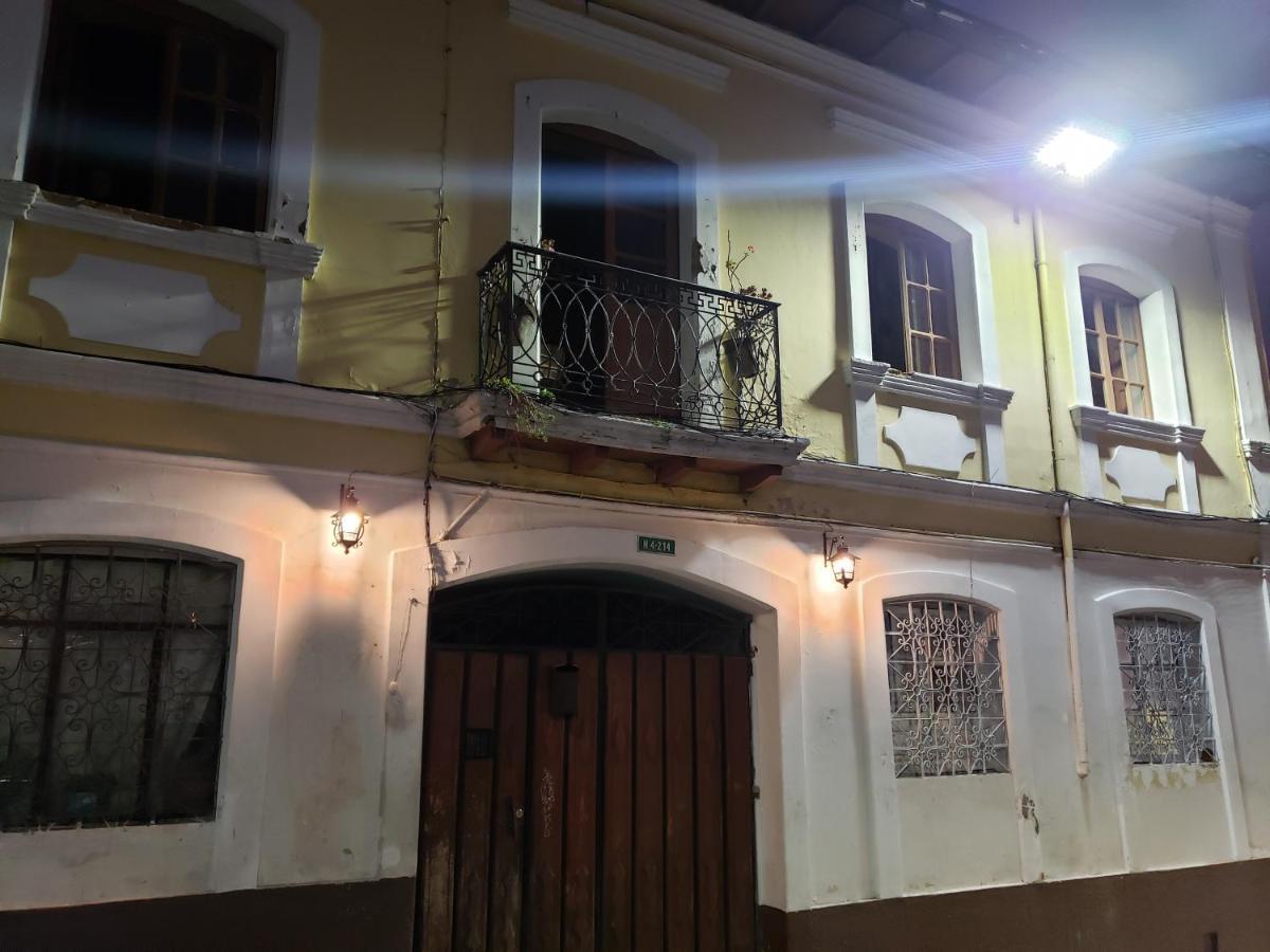 Casa Vieja Del Centro Historico Lägenhet Quito Exteriör bild